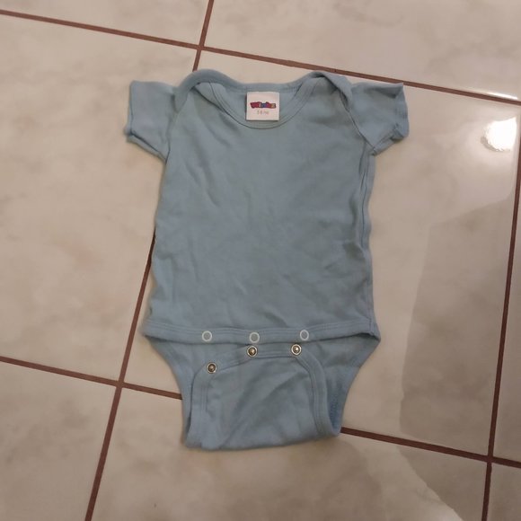 Baby Boy Jumper and Onesie - Picture 6 of 13